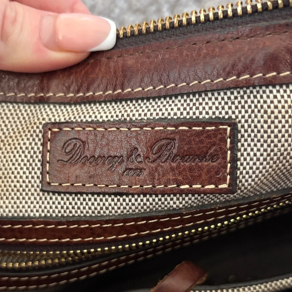 Dooney & Bourke Brown Shoulder Bag - Picture 3 of 4